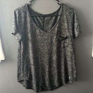 3 for $12 Clearance Hollister Women’s Basic V Neck T-shirt‎